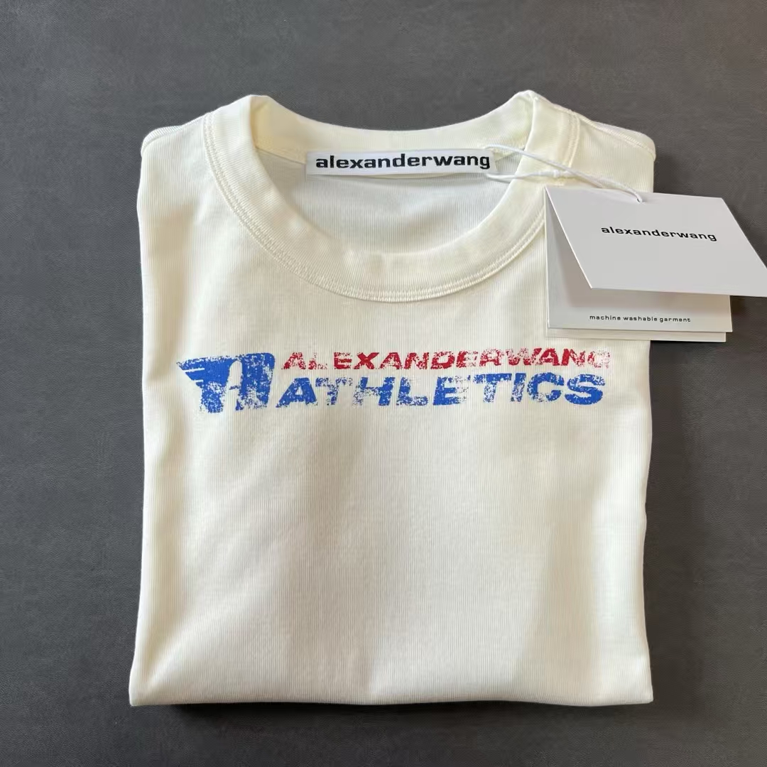 NO:321901,Alexanderwang 2025 Spring and Summer New Women's Slim Short Sleeve Tee!  Letter printing craftsmanship!  Color Apricot Color Number S M L, T-shirt,alexander wang19860909Alexanderwang 2025 春夏新款 女式修身短袖Tee！字母印花工艺！ 颜色杏色 码数S M L,,T-shirt,alexander wang,Women's clothing