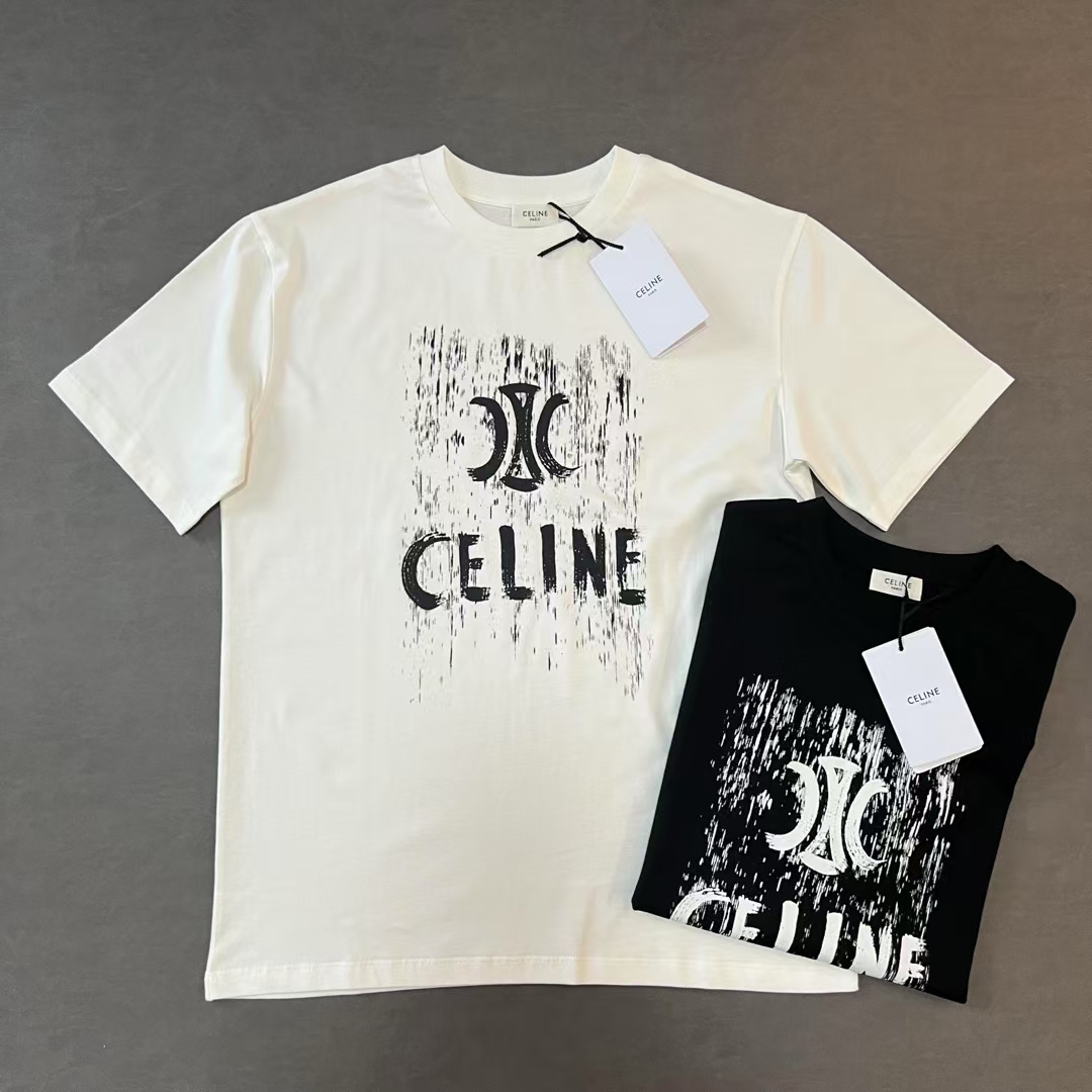 NO:321914,Celine 2025 Spring and Summer New Style, Men and Women's Same Hand-painted Printed Short Sleeve Tee!  Color black white Number S M L P,,celine,T-shirt,alexander wang19860909Celine 2025 春夏新款 男女同款手绘印花短袖Tee！ 颜色黑色 白色 码数S M L P,,celine,T-shirt,alexander wang,Women's clothing