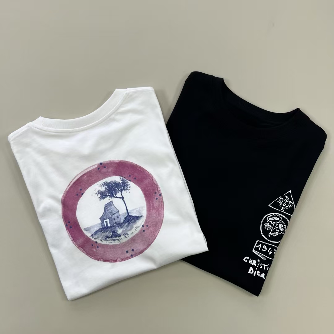 NO:334484,Dior Spring and Summer New CD/Same Model for Men and Women - Front and Back Print Pattern Short Sleeve Tee!  Color black white SML, dior, T-shirt, alexander wang19860909Dior  春夏新款 CD/男女同款-前后幅印花图案短袖Tee！ 颜色黑色 白色 码数SML,,dior,T-shirt,alexander wang,Women's clothing