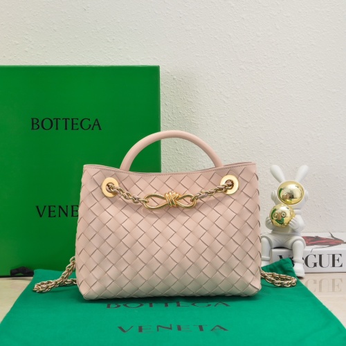 Bottega Veneta Andiamo Small Chain Bag - 25cm - Spring/Summer 2024 1 Bottega Veneta Andiamo Small Chain Bag - 25cm - Spring/Summer 2024
