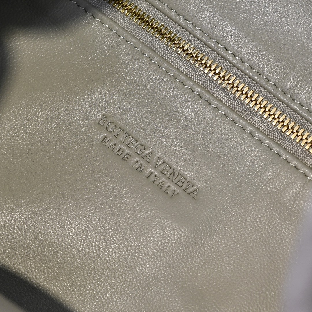 葆蝶家 Bottega Veneta 高定经典皮革女包手袋 #FB273E9C 8