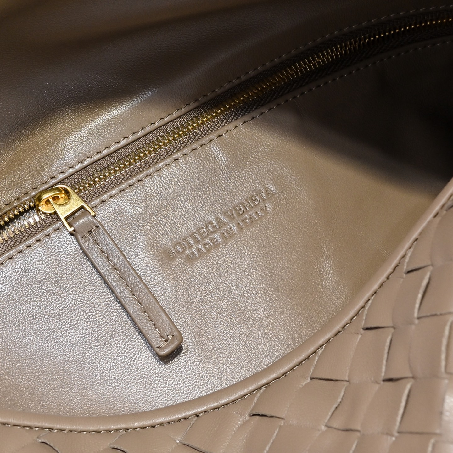 葆蝶家 Bottega Veneta 高定经典皮革女包手袋 #174C4B56 7