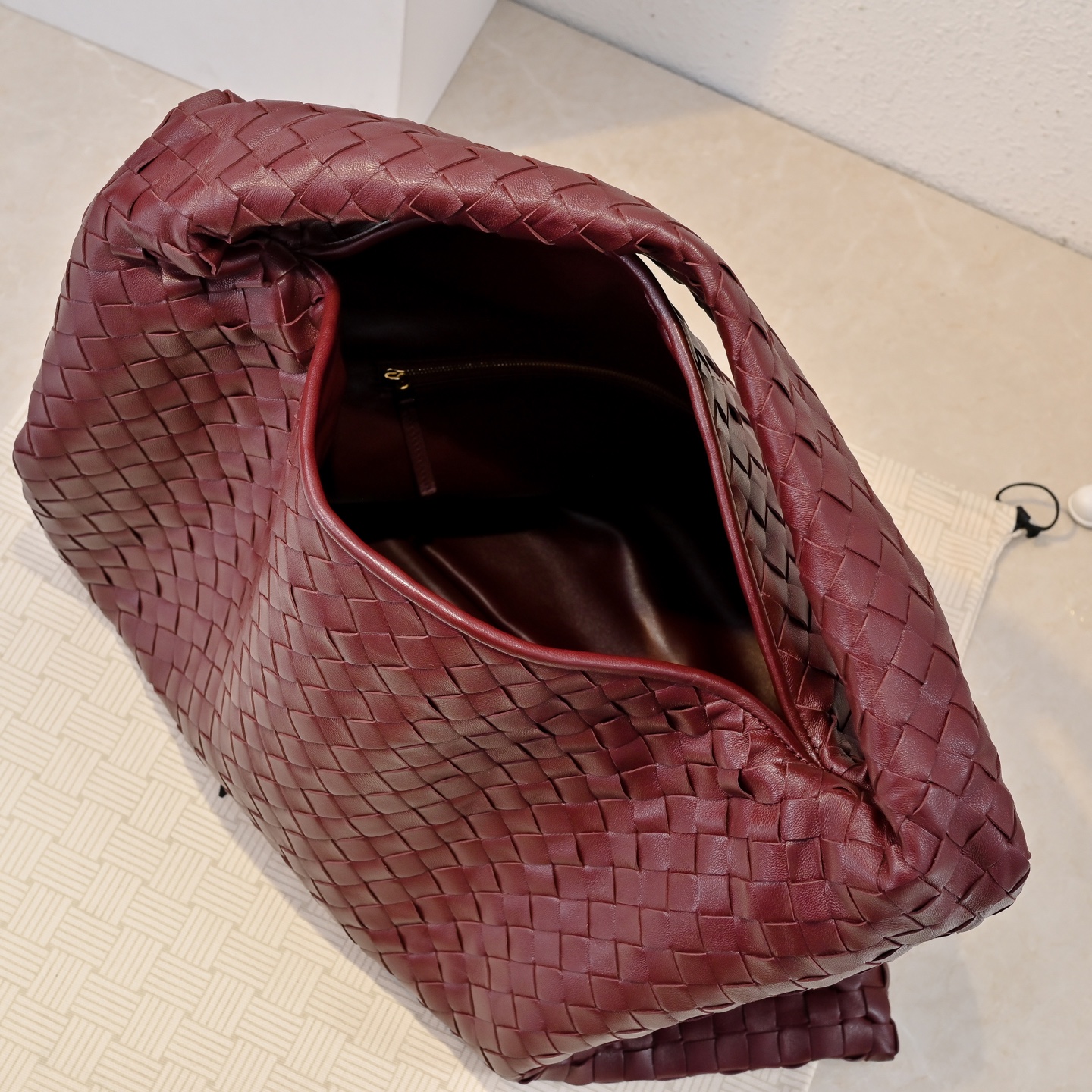 Bottega Veneta Classic Handcrafted Luxury Leather Shoulder Bag Ref 9