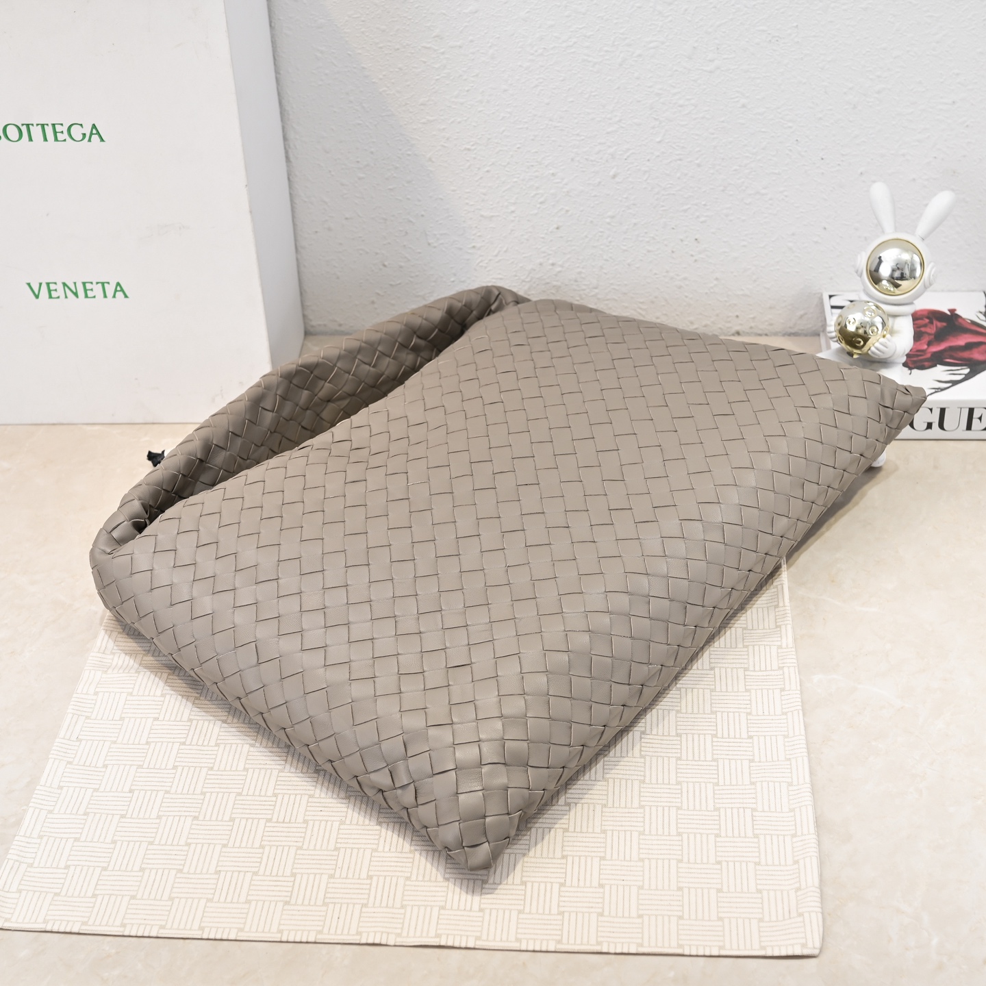 Bottega Veneta Classic Handcrafted Luxury Leather Shoulder Bag Ref 5
