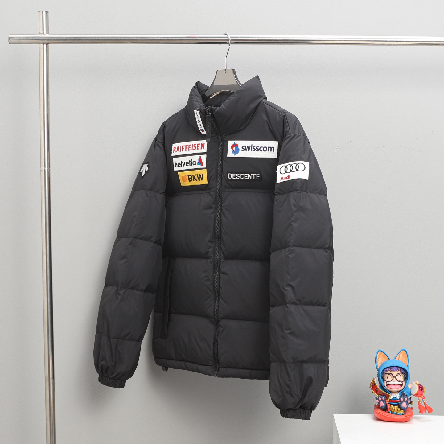 终端供应💰315

Descente丨迪桑特奥迪联名多标1.0羽绒服

Size：XS-XXL