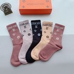 Louis Vuitton Sock- High Socks Perfect Quality Designer Replica
 Combed Cotton Wool Fashion