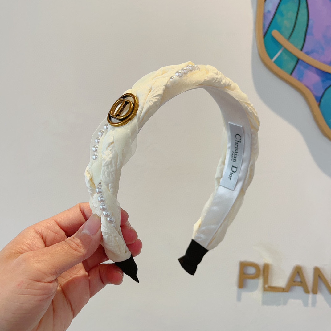 NO:277869,Packaging Dior (Dior) New wide-edge high-quality headband, popular internet celebrity anti-slip headband, let your charm bloom, fresh ladylike style makes fashion simpler., hairpins, dior, dior, hairpins19860909配包装 Dior（迪奥） 新款宽边高级感大牌发箍, 网红爆款防滑头箍、让你的魅力绽放 清新淑女范让时尚更简单.,发夹,dior,dior,hairpins,accessory