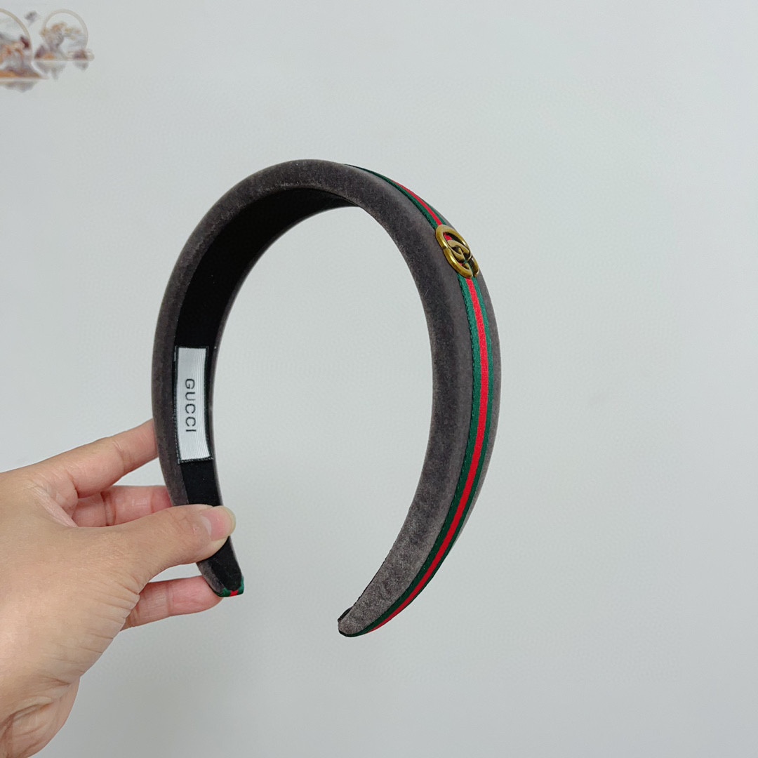 NO:278468,Packaging Gucci official classic new hairband, goddess must-have item, very versatile, fashionable and trendy, popular, multi-color shipment... Hair accessories, hairpins, gucci, hairpins19860909配包装 Gucci古奇 官方经典新款发箍,女神必备单品,非常百搭,时尚潮流, 火爆 多色出货...发饰,发夹,gucci,hairpins,accessory