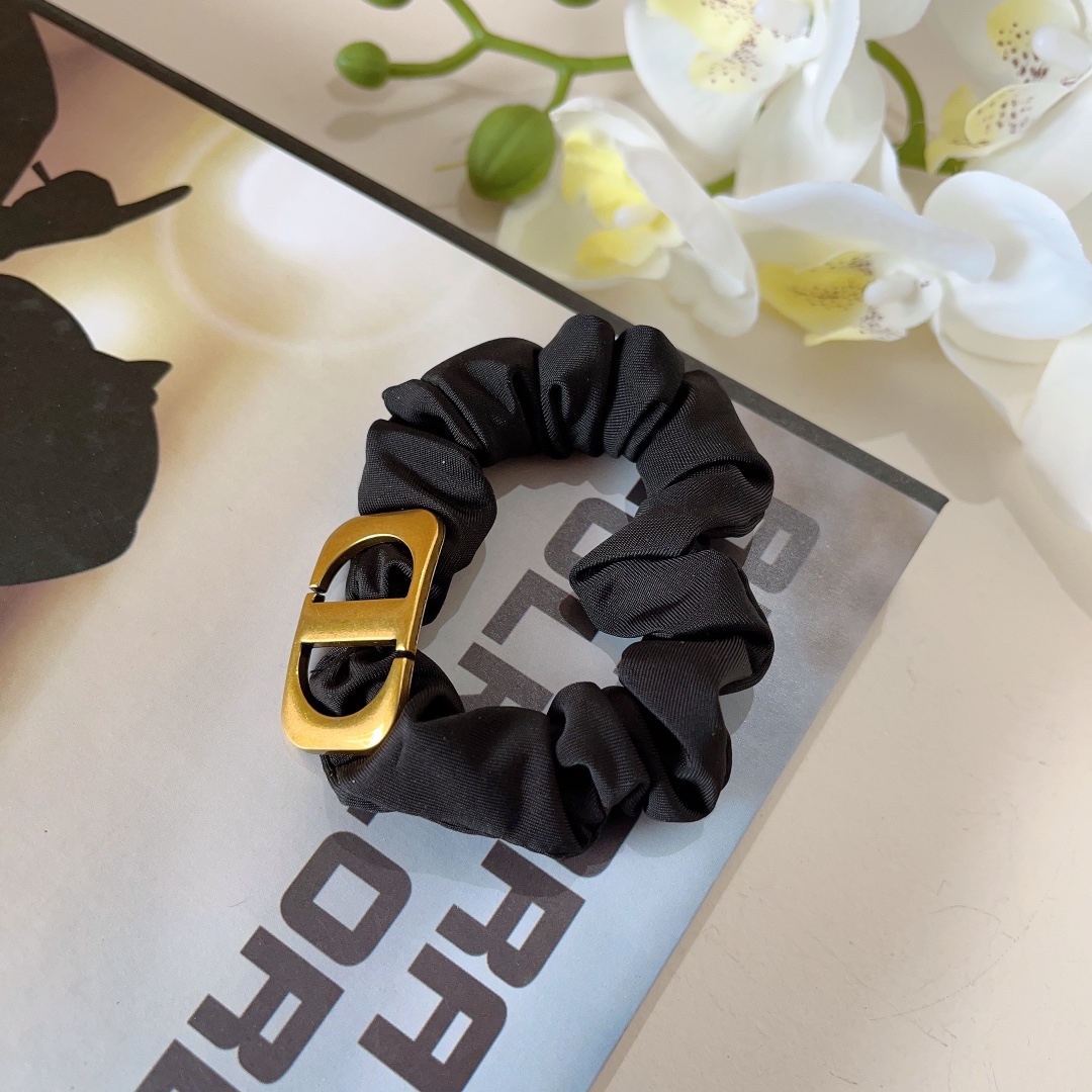 配包装Dior迪奥新款CD字母发圈肠圈高档韩版皮筋经典花型设计高端大气名媛范儿