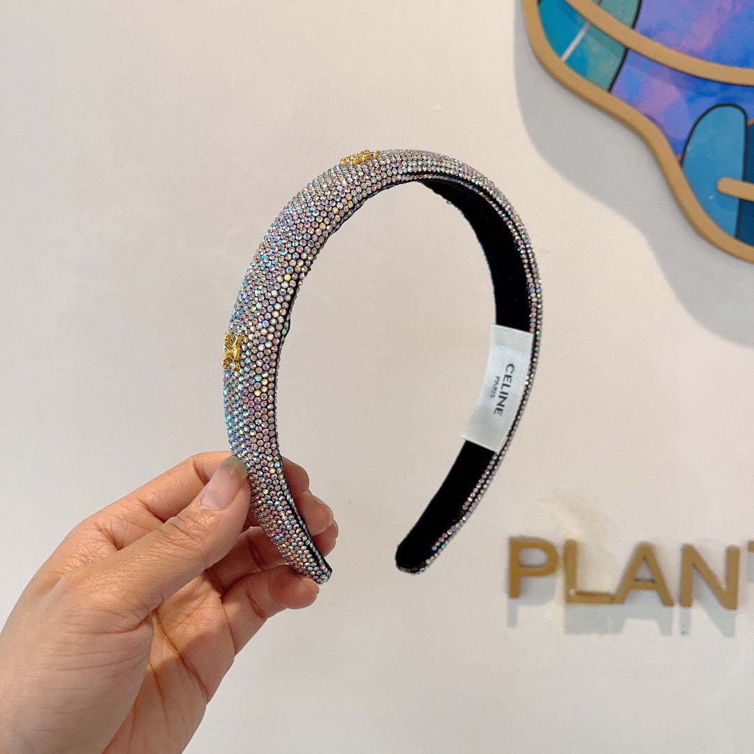 NO:281401,Packaging CELINE (Celin) popular headband for internet celebrities, comfortable to wear, no pressure, and a must-have for styling!  Very fashionable and versatile!  A must-have goddess!  celebrity style. Hair accessories, hairpins, celine, celine, hairpins19860909配包装 CELINE（赛琳）网红爆款发箍,佩戴舒适无压力,造型搭配必备！非常时尚百搭！女神必备！名媛范儿.发饰,发夹,celine,celine,hairpins,accessory