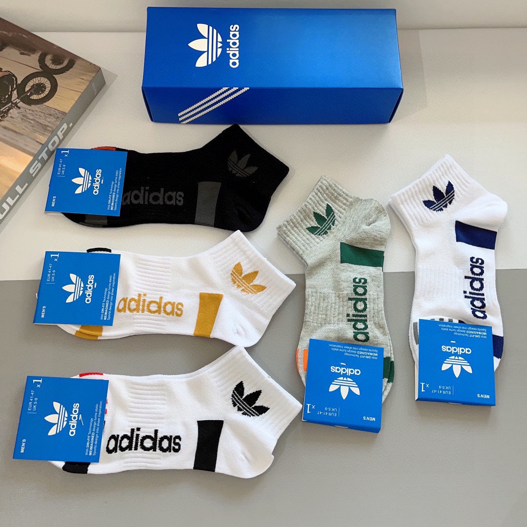 配包装一盒5双Adidas阿迪达斯高端字母男款袜子新款三叶草纯棉面料经典字母logo船袜个性时尚百搭款超