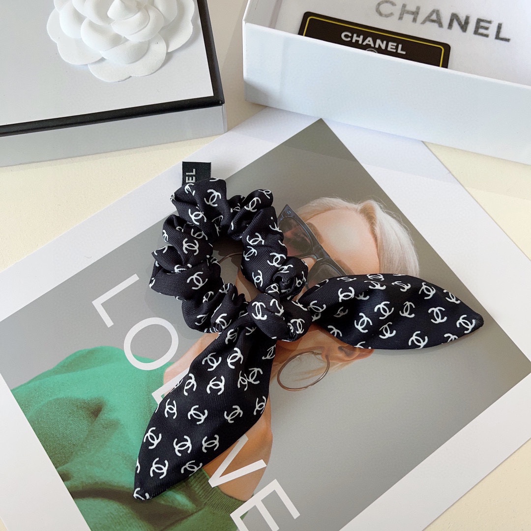 NO:283849,Packaging CHANEL Chanel letter streamer ponytail hair ring bow colon ring, high-end Korean style small fragrance rubber band, classic design, high-end and atmospheric, celebrity style, hairpins, hairpins, chanel, chanel, hairpins19860909配包装 CHANEL 香奈儿字母飘带马尾发圈 蝴蝶结肠圈,高档韩版小香风皮筋,经典花型设计, 高端大气,名媛范儿,发夹,发夹,chanel,chanel,hairpins,accessory