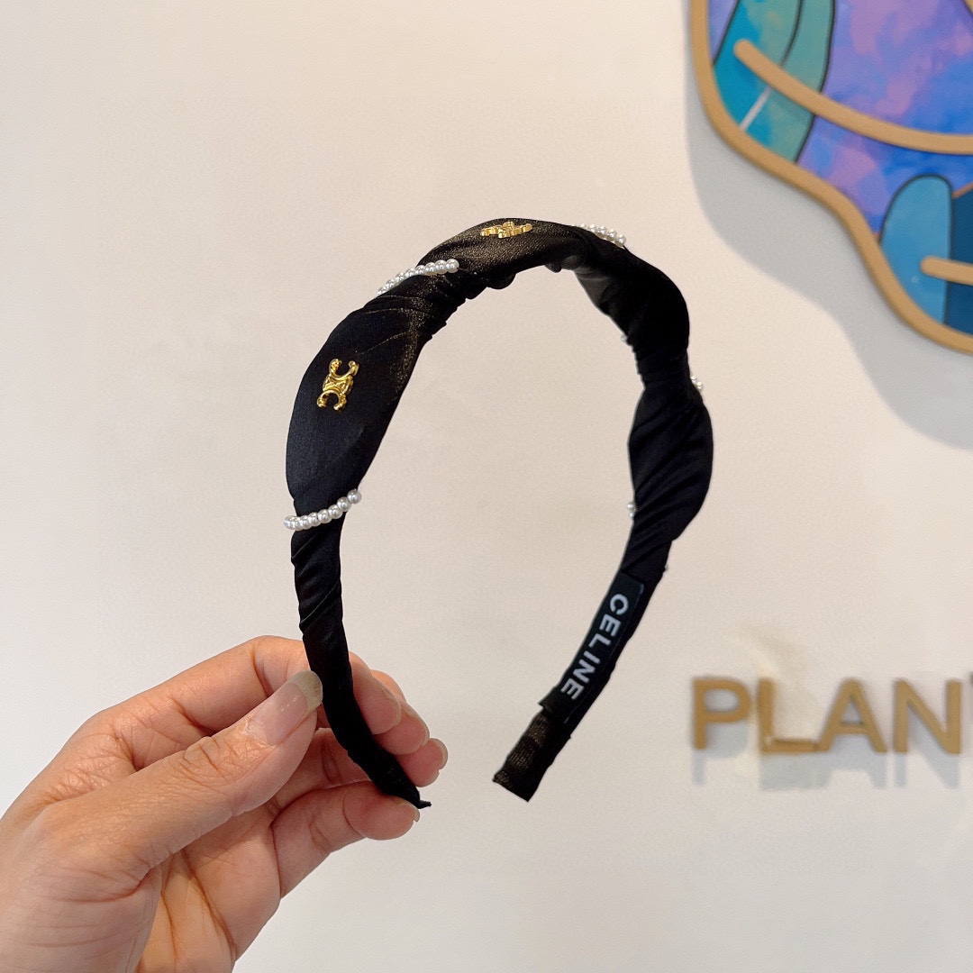 NO:284976,Packaging CELINE Korean new Korean version of fresh letter headband, comfortable to wear without pressure, must-have for styling!  Fashionable and versatile hair accessories!  hairpins, hairpins, celine, celine, hairpins19860909配包装 CELINE（赛琳）韩版新品小清新字母发箍,佩戴舒适无压力,造型搭配必备！时尚外出百搭款发饰！发夹,发夹,celine,celine,hairpins,accessory