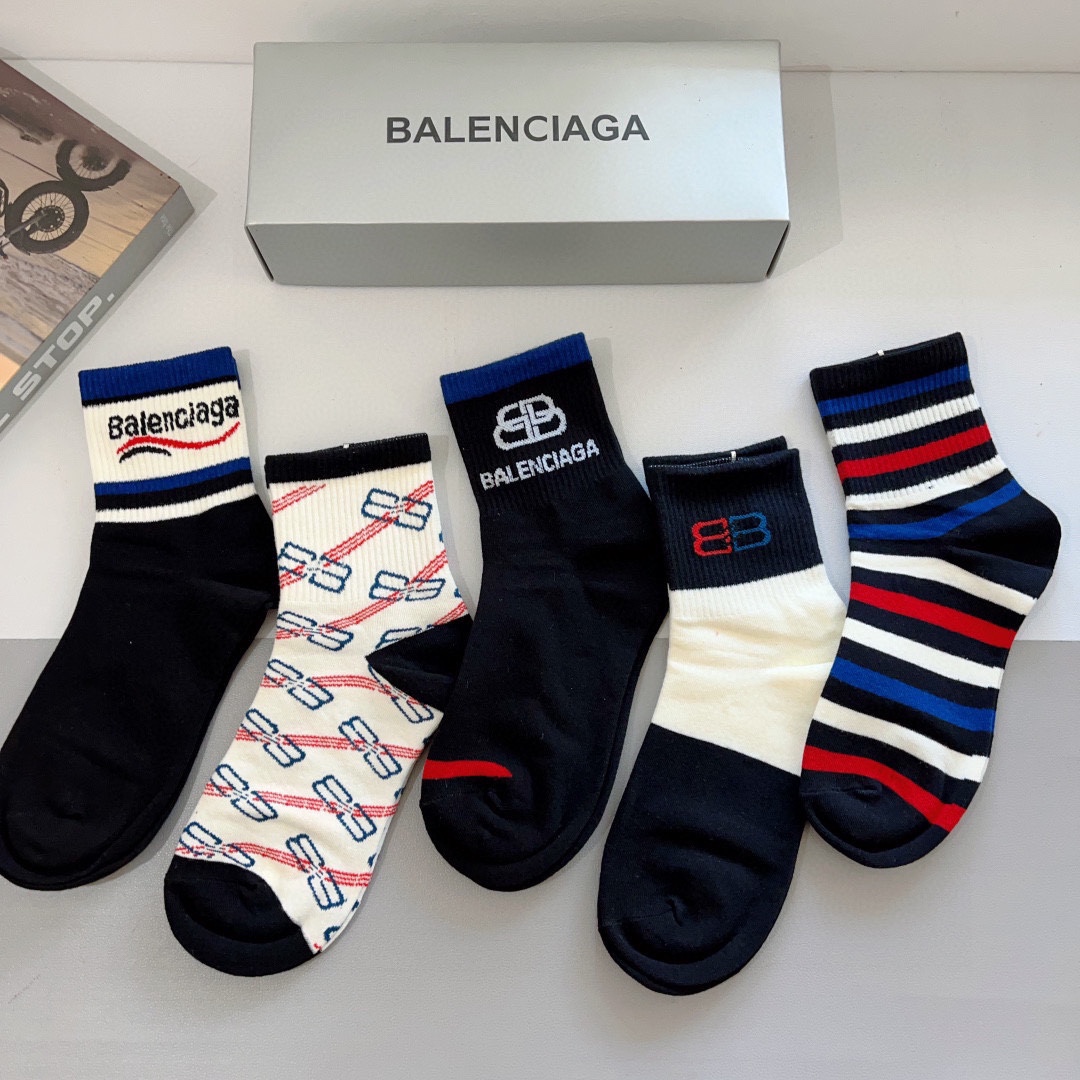 配包装一盒5双BALENCIAGA巴黎世家高版本超级柔软中筒袜子潮人必不可少的时尚专柜代购袜子搭配起来超