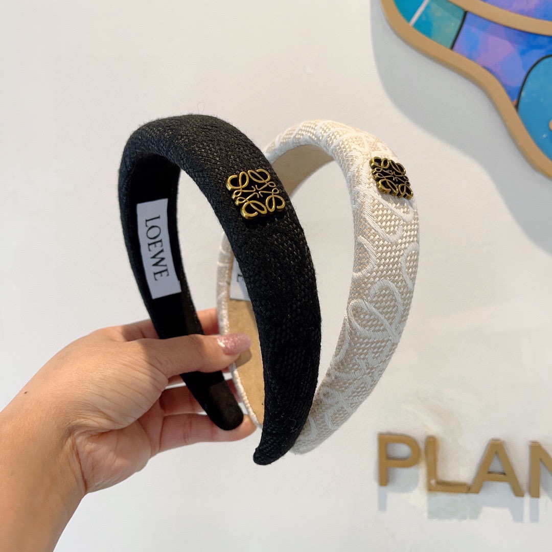 Loewe’s Hot Sponge Hair Supply: Top-of-the-Line Fashion for Easy Styling - 图片 9