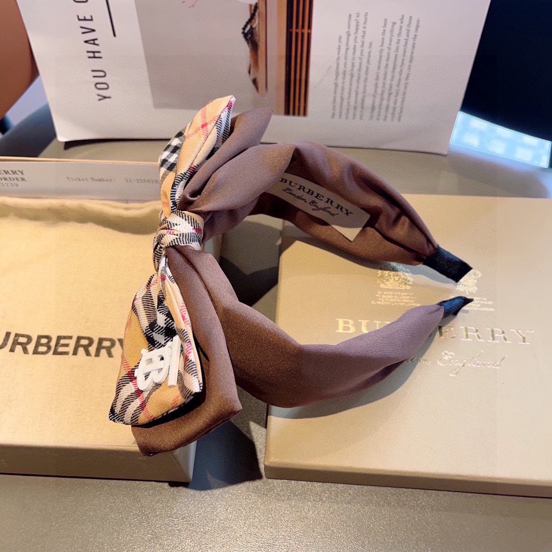 High-Quality Pablo Burberry Packaging: Perfect for All Occasions (Packaging details on p. 95) - 图片 9