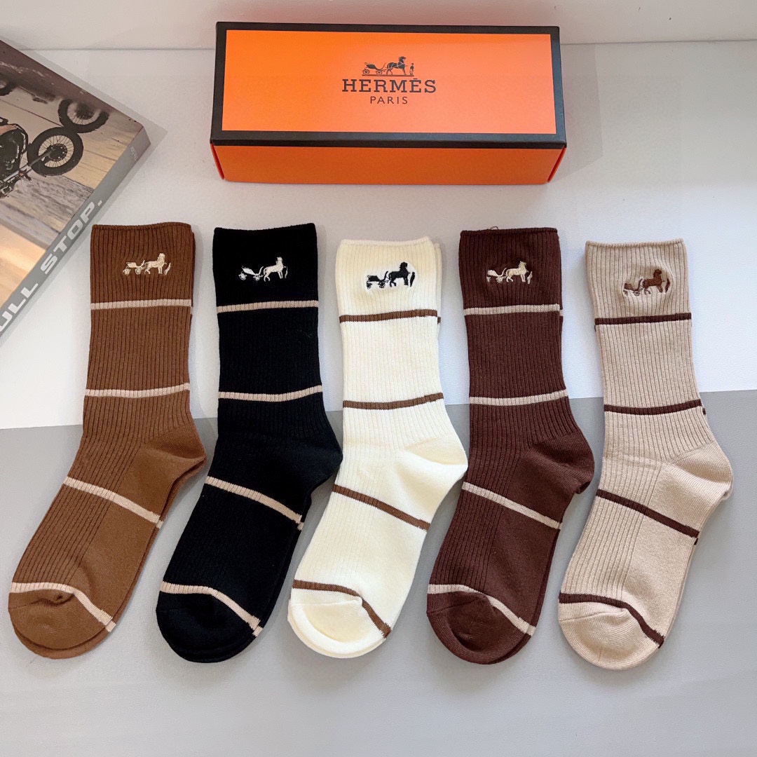 Stylish Hermes Fashion Cabinet Buys Long-Skinned Socks for High-Quality Packaging - 图片 2