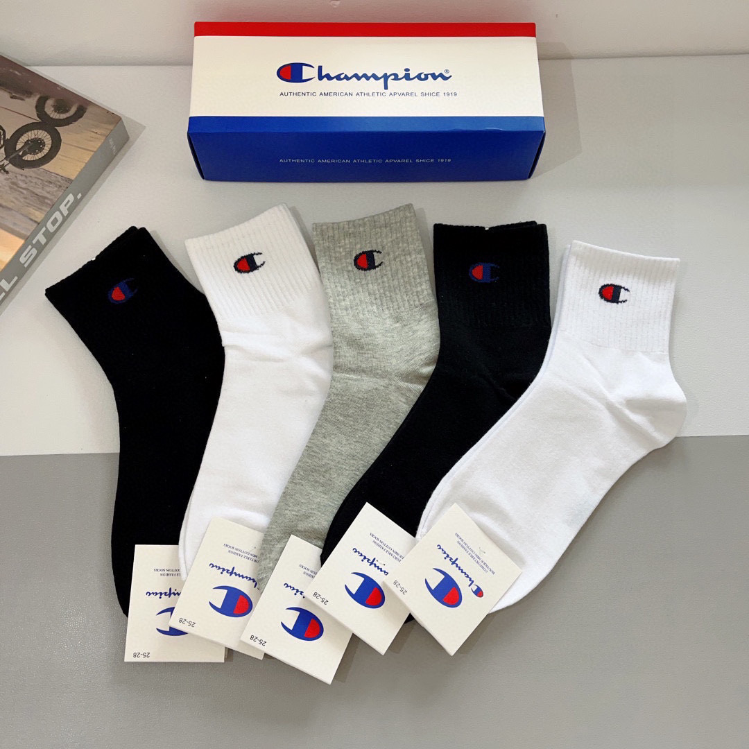2023 Champion Socks: 5 Pairs per Box with Matching Stockings and Card