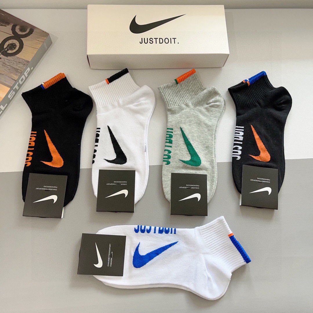 High-End Nike Socks: 5 Pairs per Box, High-Quality Cotton, Odor-Resistant Packaging - 图片 5