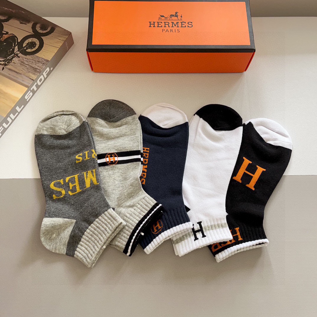 Hermes Esmeralgian Super Soft Men and Women’s Socks Packaging. - 图片 3
