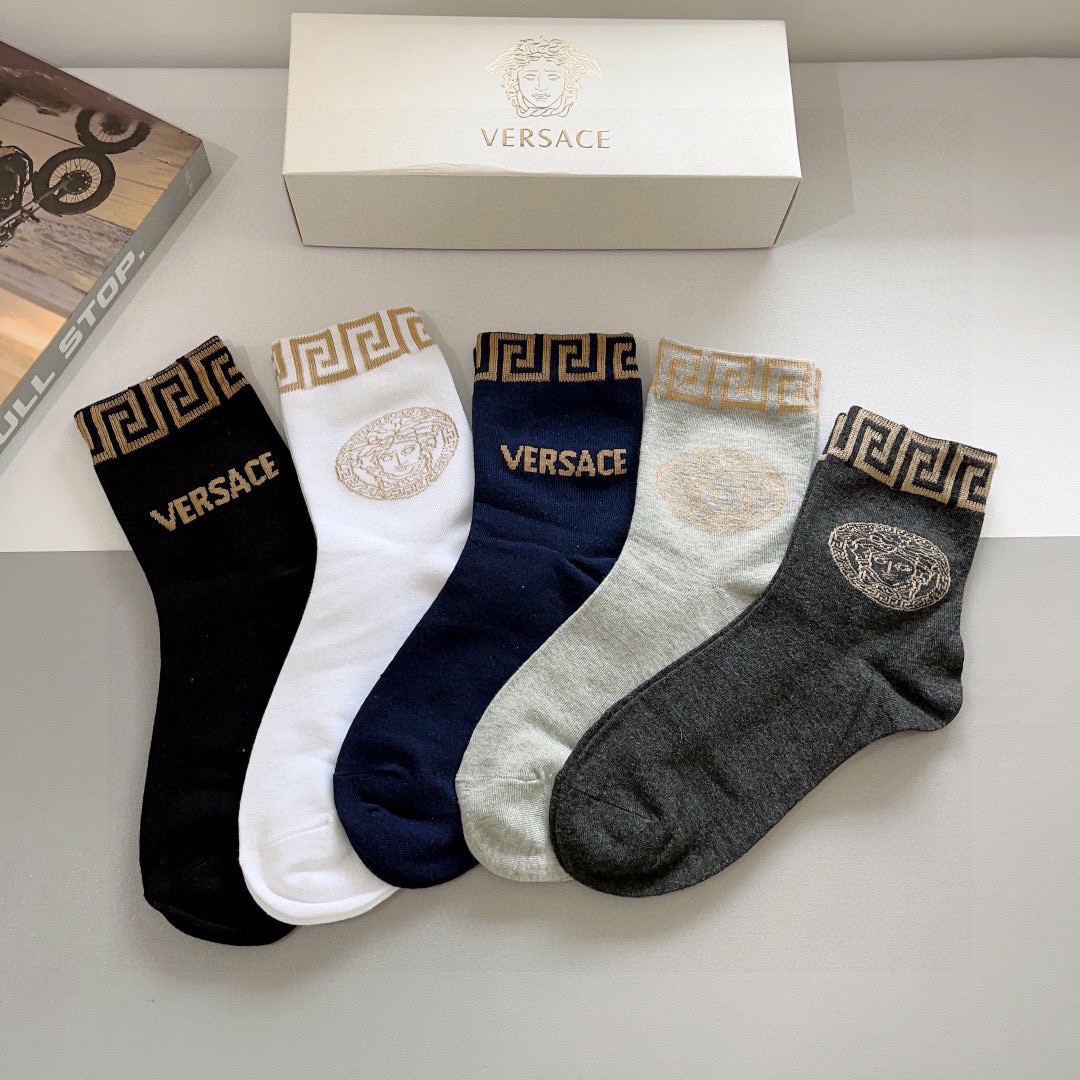 Review: High-Quality Versacé Stockings in Packaging P95 - 图片 1