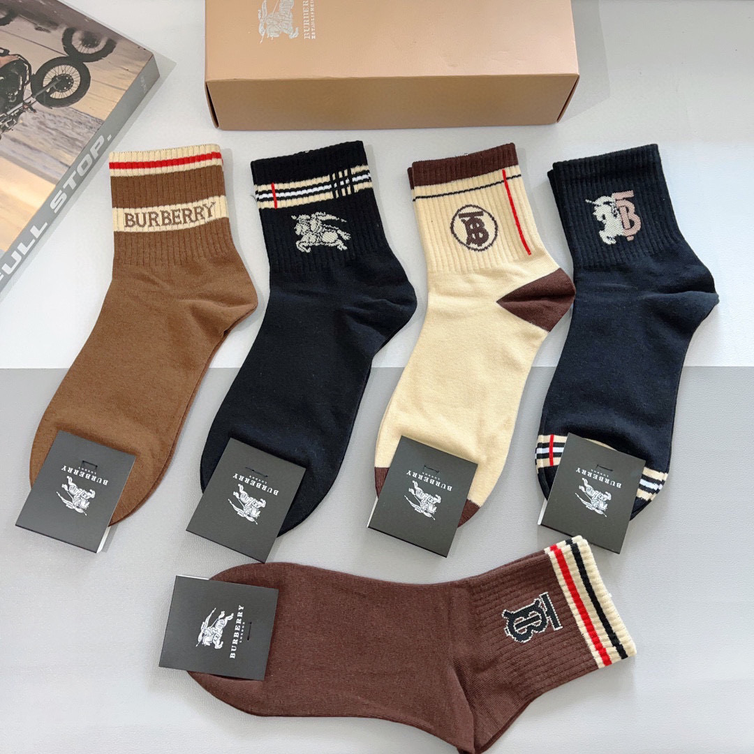 Burberry Classic Logo Socks: 5 Pairs per Box, Soft Cotton Material - 图片 5