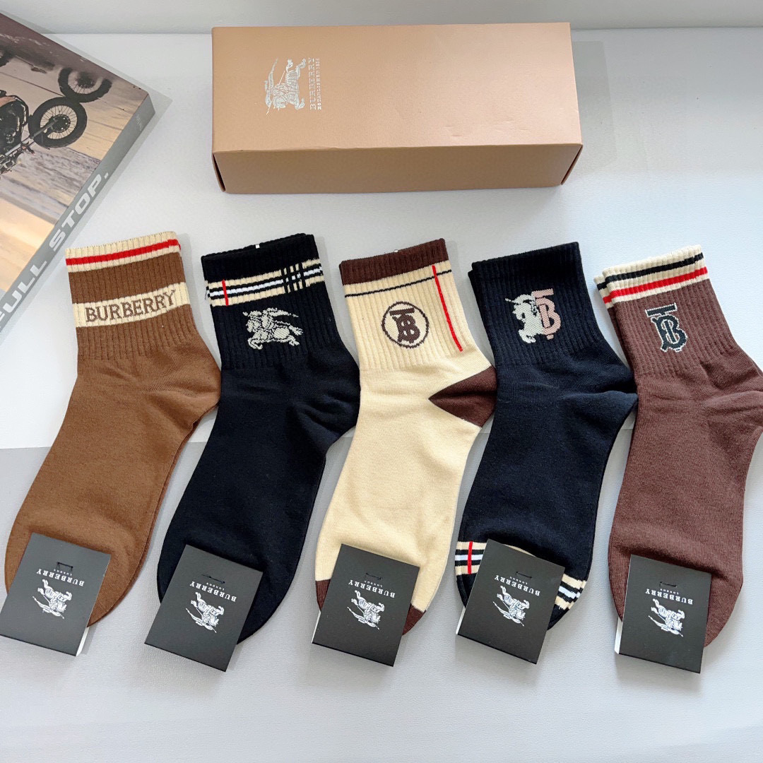 Burberry Classic Logo Socks: 5 Pairs per Box, Soft Cotton Material - 图片 2