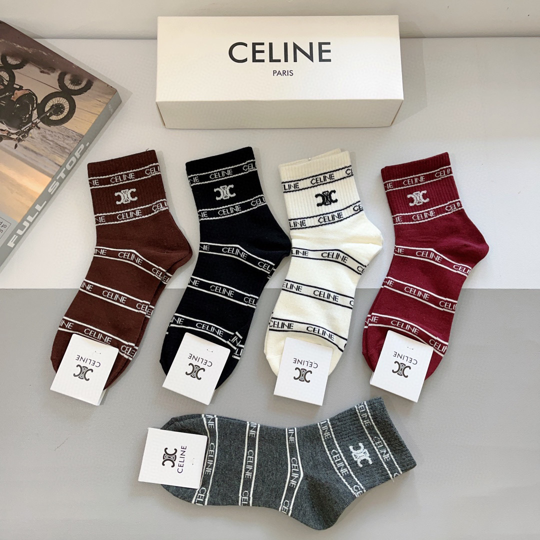 配包装（一盒5双）
CELINE  赛琳 新款中筒袜、纯棉面料，专柜同 步中筒袜子，💛大牌出街，潮人必备