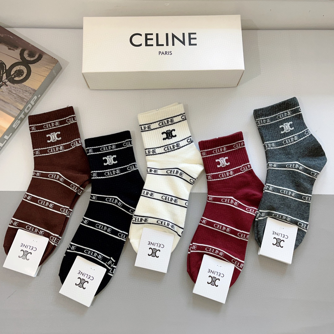 配包装（一盒5双）
CELINE  赛琳 新款中筒袜、纯棉面料，专柜同 步中筒袜子，💛大牌出街，潮人必备