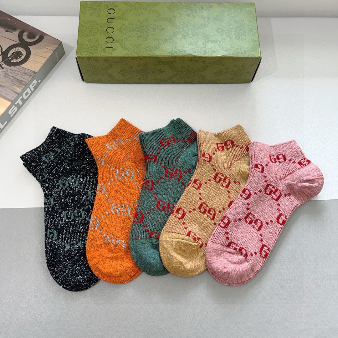 NO:296695,Packaging (5 pairs per box) Gucci classic double-needle dual-way socks for men and women, must-have classic double G socks for trendy people, unique and fashionable versatile style, you deserve socks, stockings, socks, gucci, socks19860909配包装（一盒5双） Gucci 古奇 经典款双针双路男女同款袜子,潮人必备经典双G袜,个性时尚百搭款,你值得拥有哦袜子,丝袜,袜子,gucci,socks,accessory