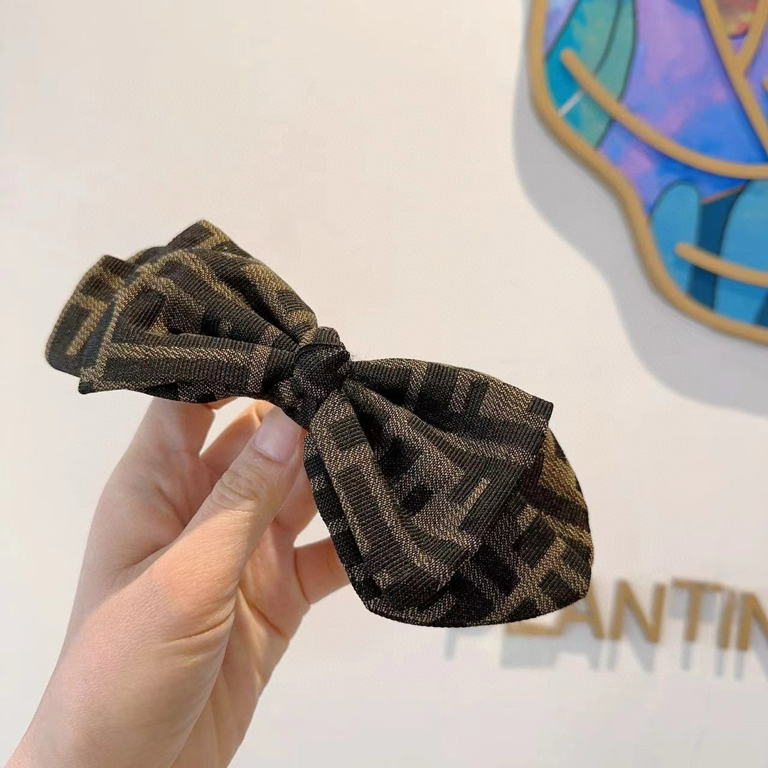 FENDI’s New Hairbox: Sweet Princess with Big Butterflies, Super-Precision Packaging - 图片 3