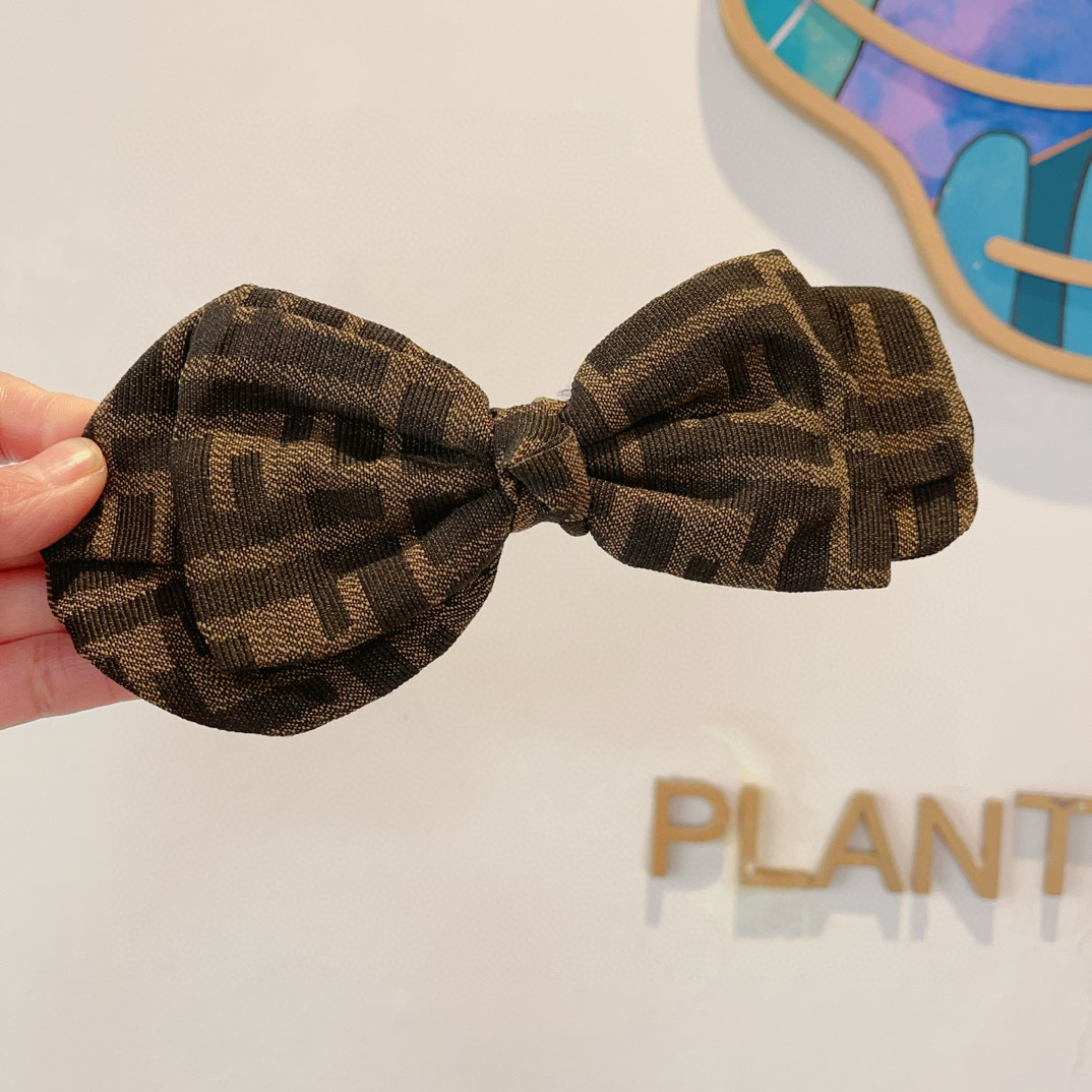 FENDI’s New Hairbox: Sweet Princess with Big Butterflies, Super-Precision Packaging - 图片 2