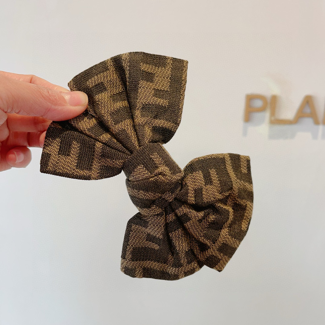 FENDI Hairbox: Classic Princess with Big Butterflies – Packaging Review - 图片 4