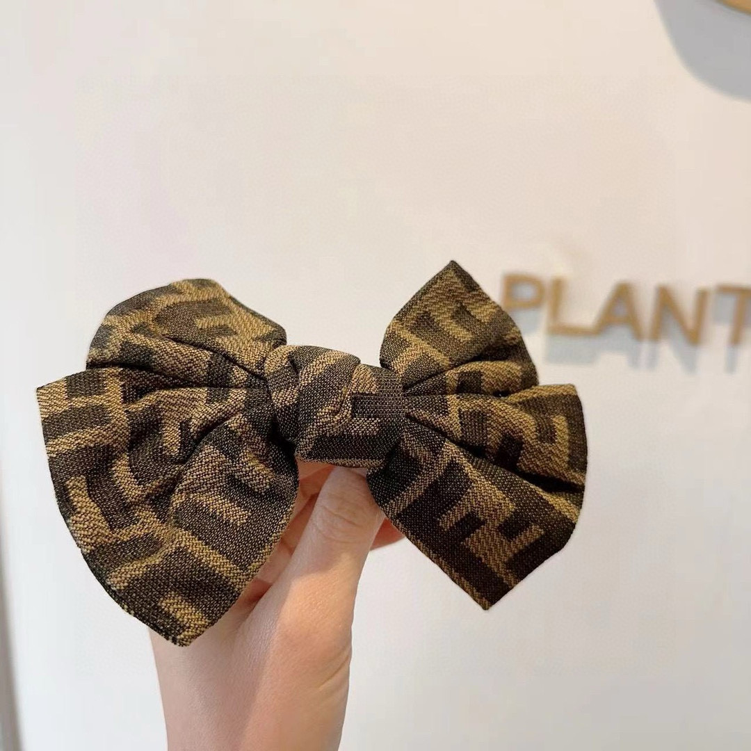 FENDI Hairbox: Classic Princess with Big Butterflies – Packaging Review - 图片 3