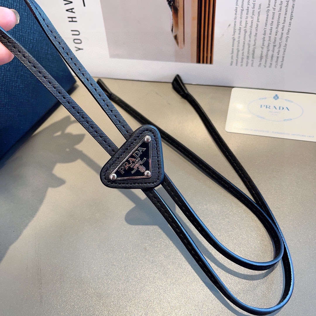 Fashion-forward PRADA introduces new unisex tie design in packaging. - 图片 6