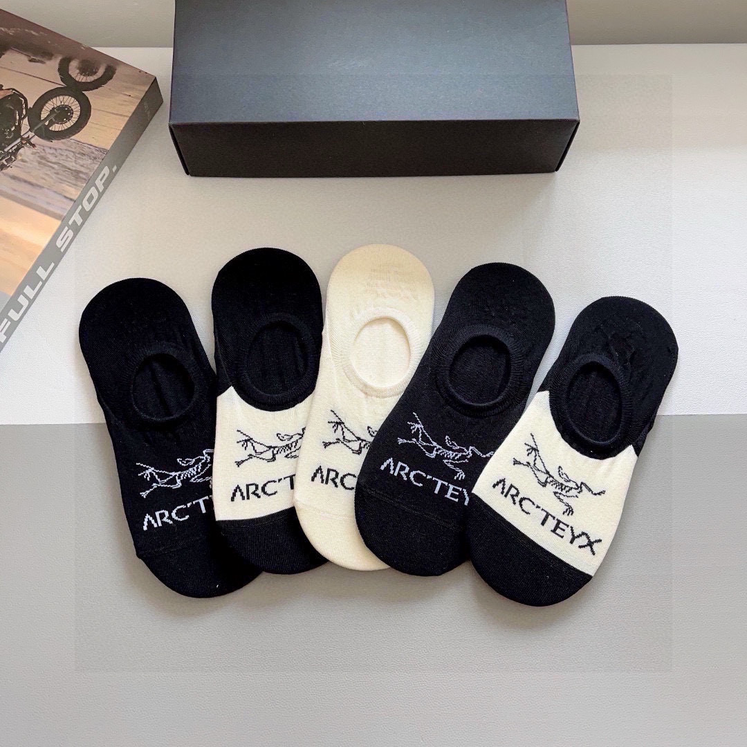 NO:297855,Packaging (one box of 5 pairs) ARC TERYX (Archaew Bird) Spring new product hot ship socks high-version pure cotton material, instantly selling ordinary goods in the market, classic pattern logo, internet celebrity synchronous socks big brands are on the street, trendy people must have, super easy to match socks, stockings, socks arc'teryx, socks19860909配包装（一盒5双） ARC·TERYX（始祖鸟）春款新品火爆船袜高版本纯棉材质柔软,秒杀市场普通货,经典的图案logo,网红同步袜子大牌出街,潮人必备,超好搭袜子,丝袜,袜子arc'teryx,socks,accessory