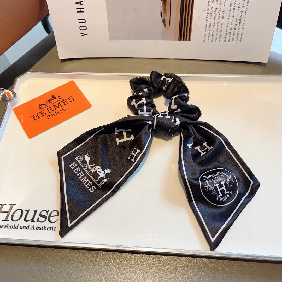 Luxury Packaging Accessories Featuring Hermes Double H Letters and Korean Leather Bands