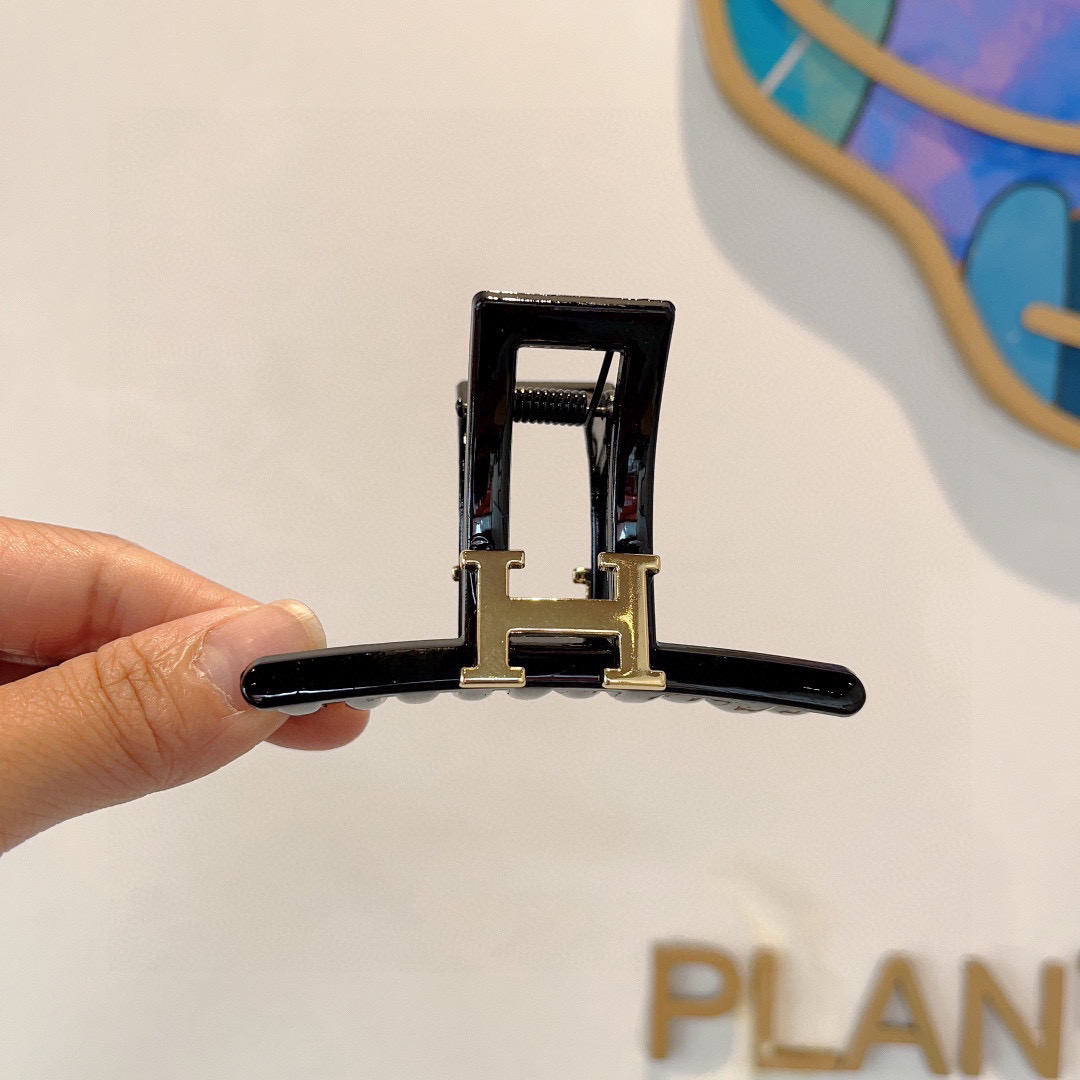 Luxury Hair Packaging: Hermes Sweet Princess Winds on Page 99 – A Sensory Delight - 图片 3