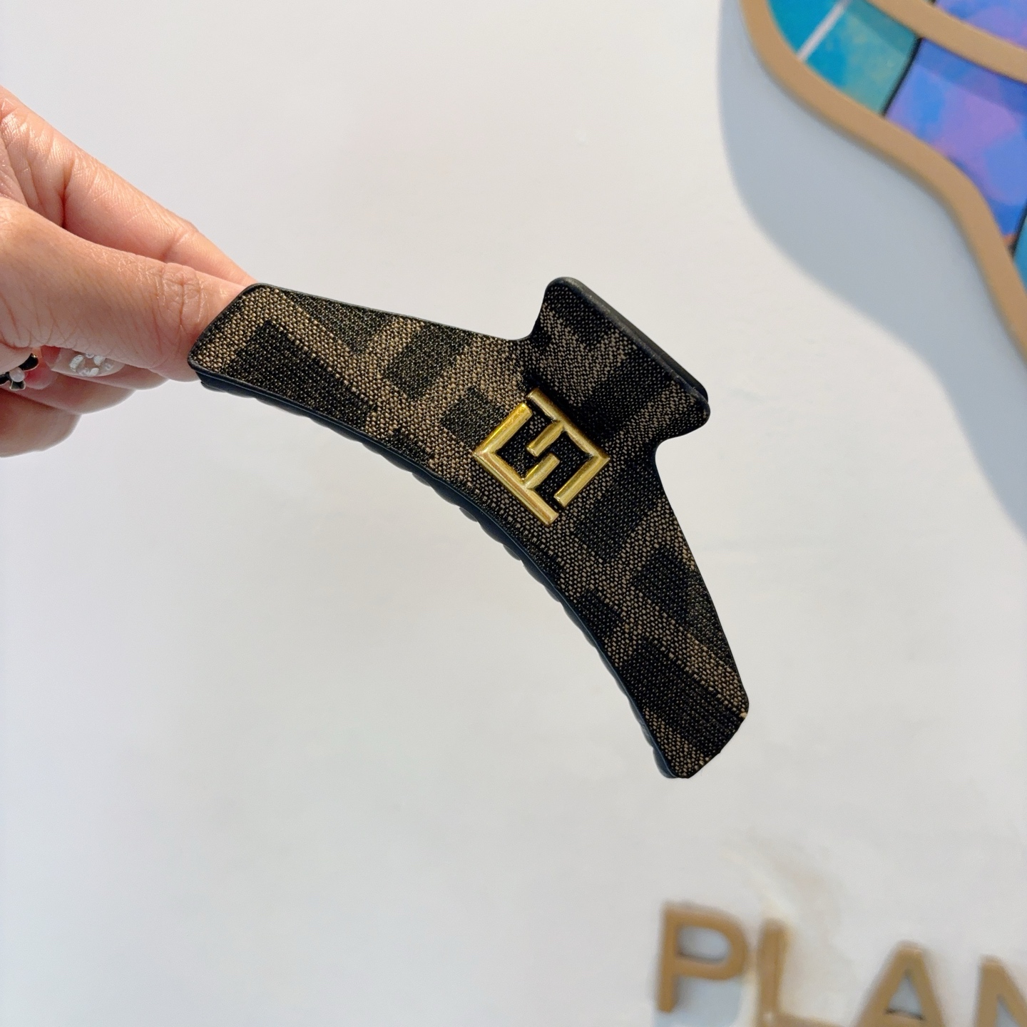Packaging p. 99 FENDI (Fendy) new hand-held net grabs, simplistic synonyms, simplistic monotonous, simplistic, mundane, super tall - 图片 2