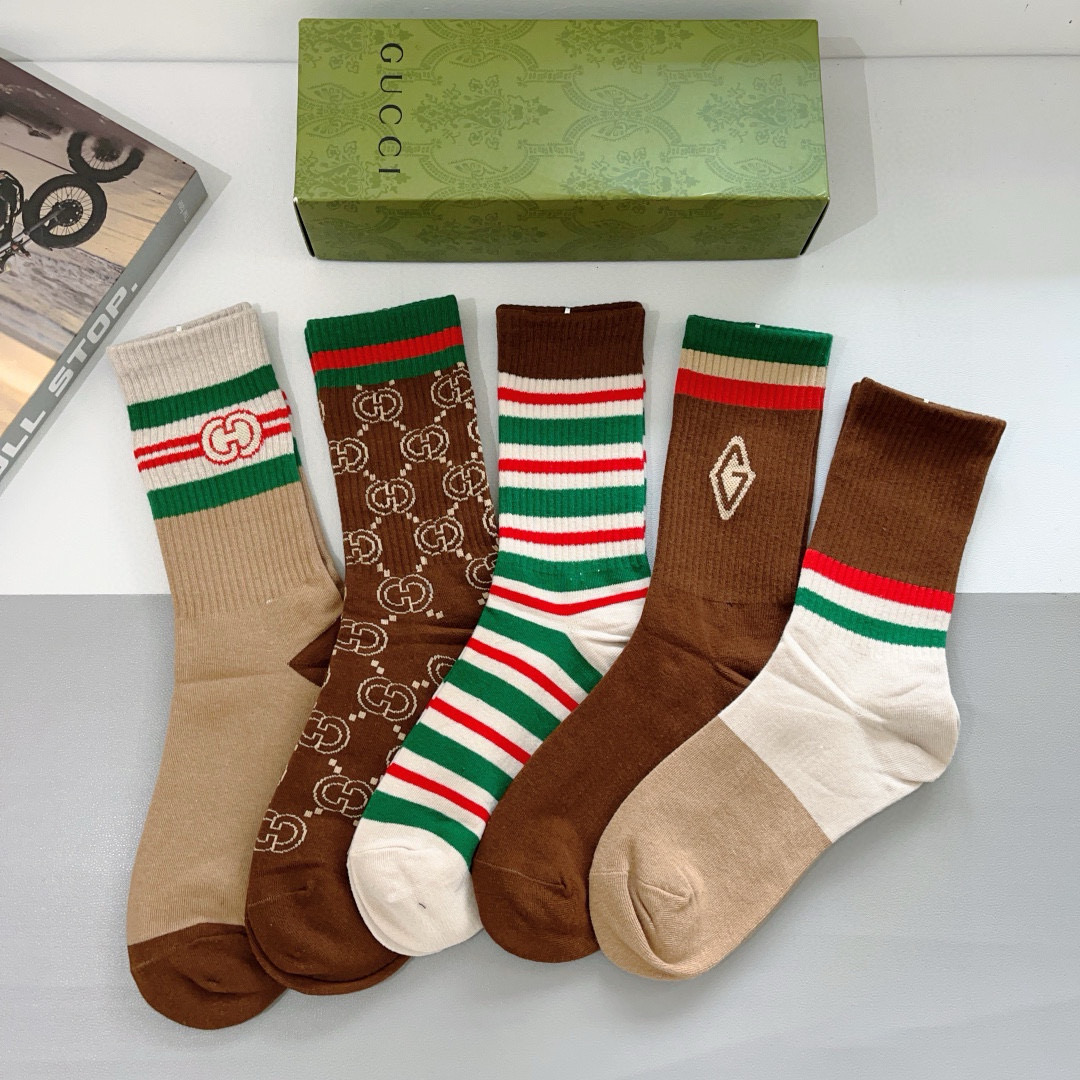 NO:298482,Packaging (5 pairs per box) Gucci Gucci New long-tube socks, pure cotton fabric, a must-have for trendy people, Gucci hot products, classic double G, personalized and fashionable versatile style, you deserve socks, stockings, socks, gucci, socks19860909配包装（一盒5双） Gucci 古奇 新款长筒袜子,纯棉面料,潮人必备 ,Gucci 爆款,经典双G,个性时尚百搭款,你值得拥有哦袜子,丝袜,袜子,gucci,socks,accessory