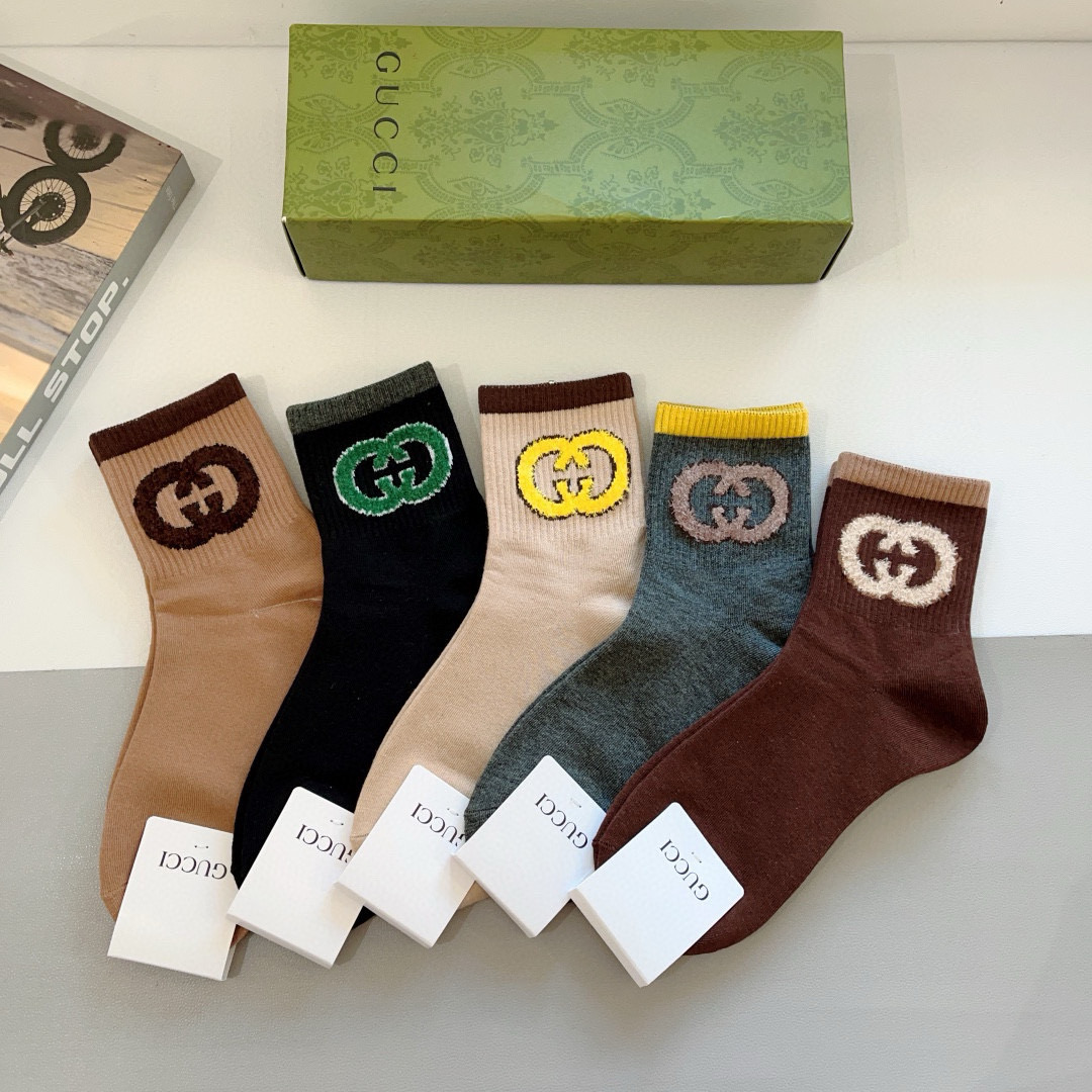 NO:298531,Packaging (one box of 5 pairs) GUCCI new mid-tube socks!  Pure cotton fabric, hot patterns, counter synchronous socks, big brands on the street, trendy people must have super easy to match socks, stockings, socks, gucci, socks19860909配包装（一盒5双） GUCCI 古奇 新款中筒袜子！纯棉面料,火爆图案,专柜同步袜子,大牌出街,潮人必备超好搭袜子,丝袜,袜子,gucci,socks,accessory