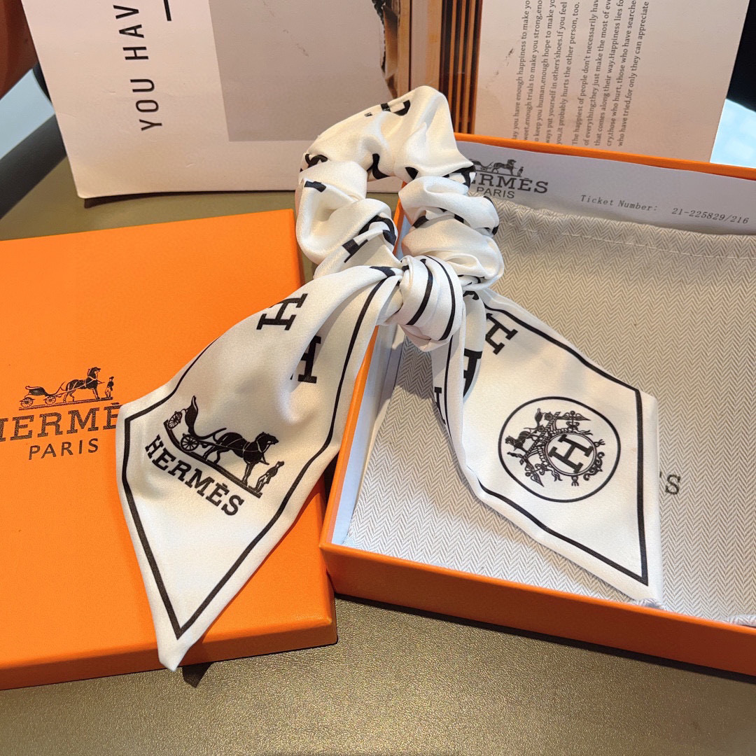 Luxury Hermes Packaging Featuring Butterfly Bowels and High-End Korean Leather Bands - 图片 5
