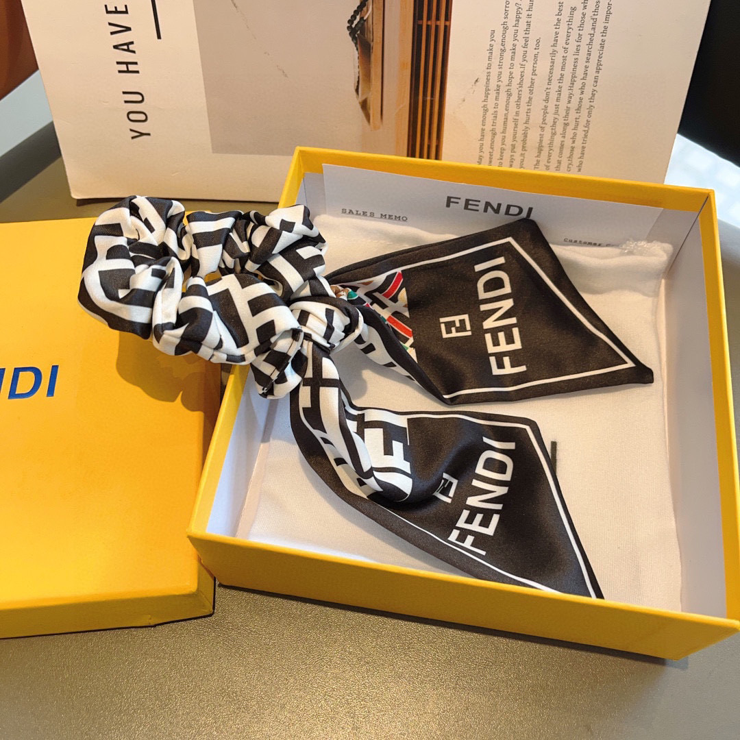 Luxury Packaging for FENDI Hair Accessories with Classic Designs and High-End Korean Leather - 图片 7