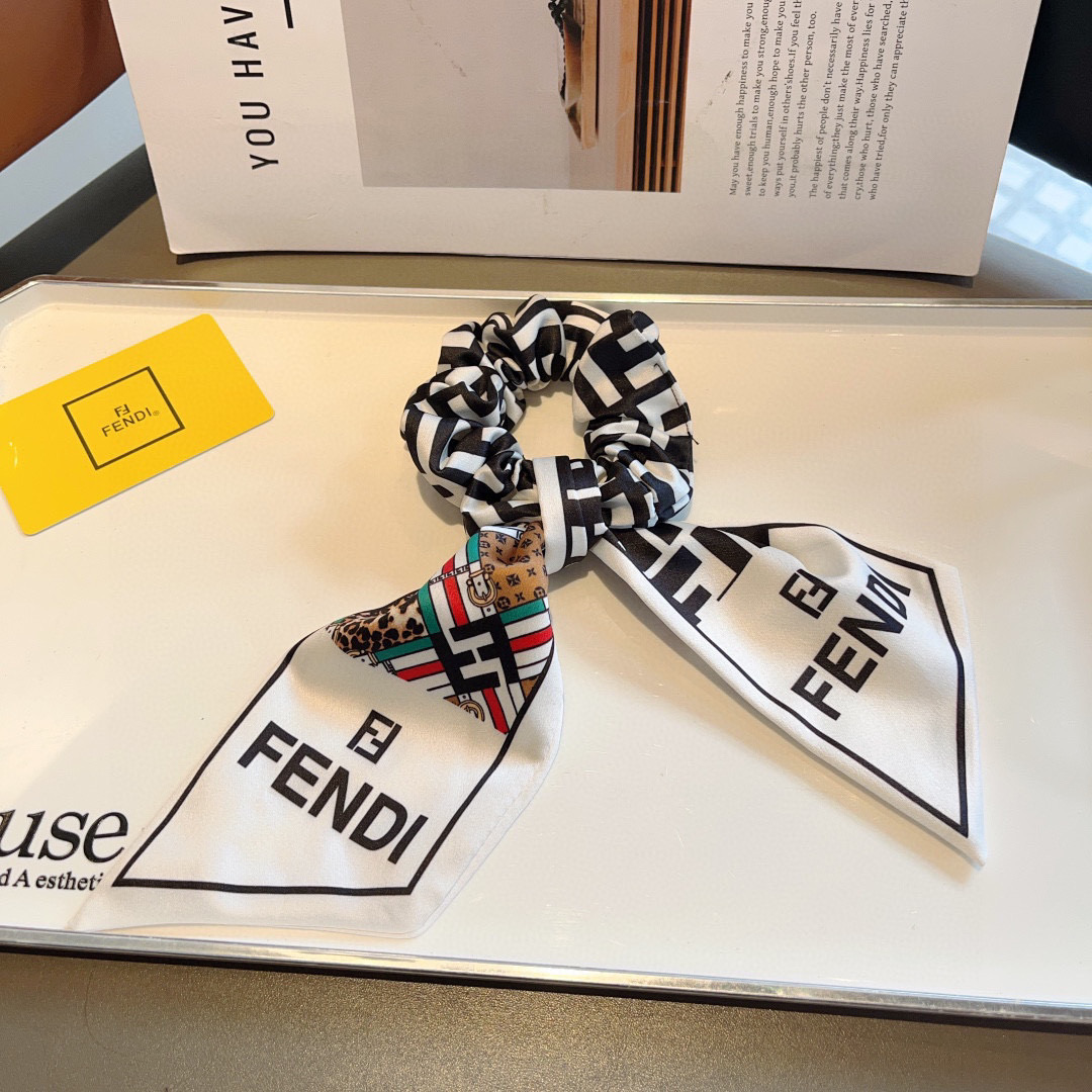 Luxury Packaging for FENDI Hair Accessories with Classic Designs and High-End Korean Leather - 图片 5
