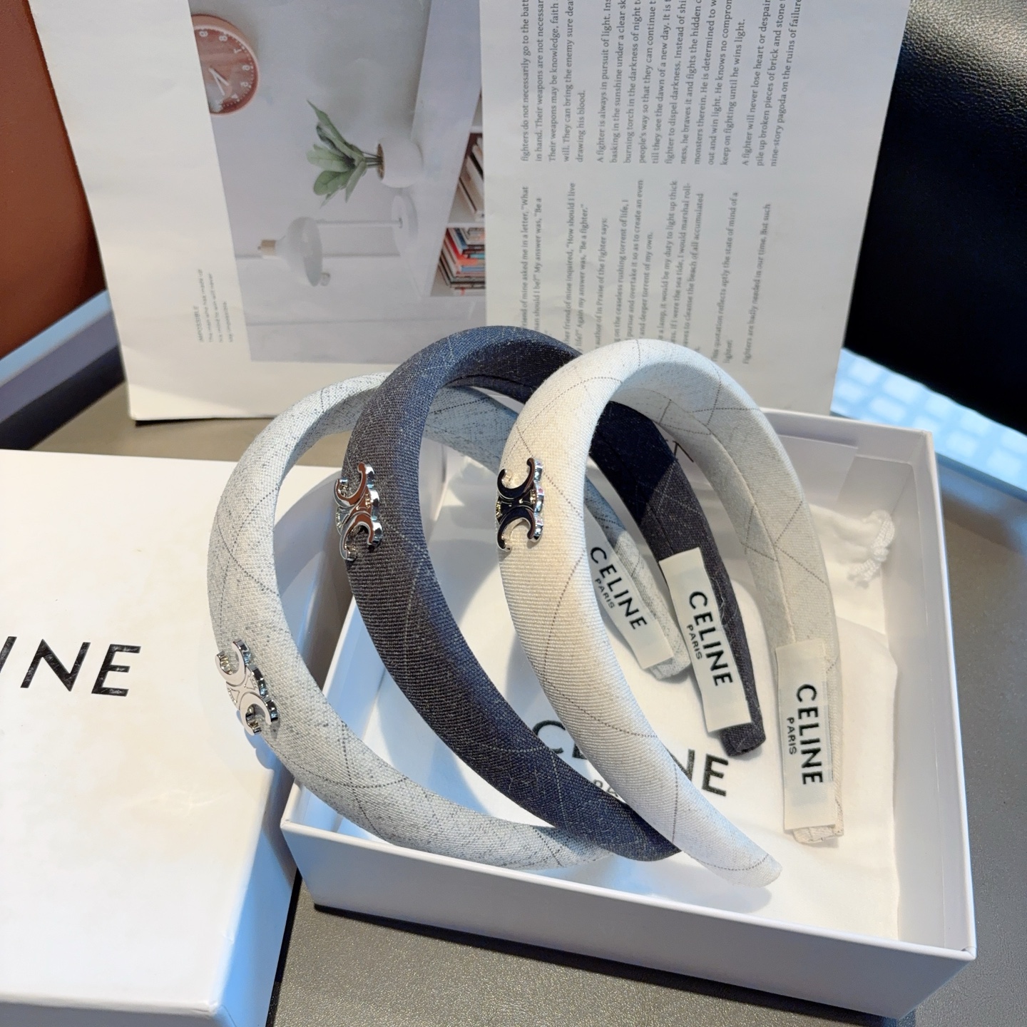 Stylish CYLEEN Packaging at Triumph Gate: Classic, Fashionable, Comfortable Goddess Head. - 图片 4