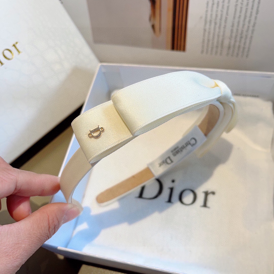 New Dior Hairball Packaging Enhances Glamour for Fresh Look - 图片 6