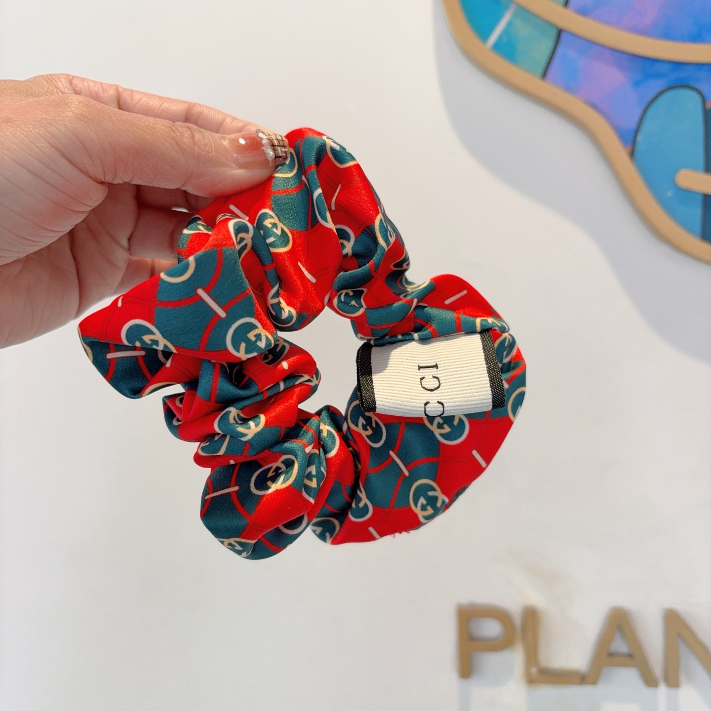 Gucci Gucchi Packaging: Fashionable, Comfy, and Stress-Free Cortex on p. 99