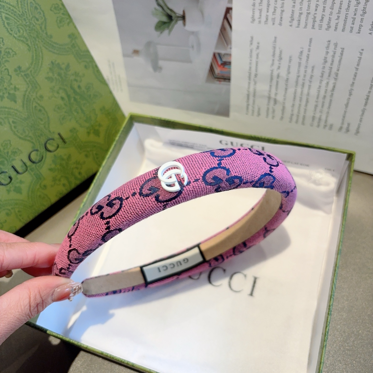 Gucci Red Classic New Spectrum Packaging on Page 99: Fashionable Must-Have Goddess - 图片 6
