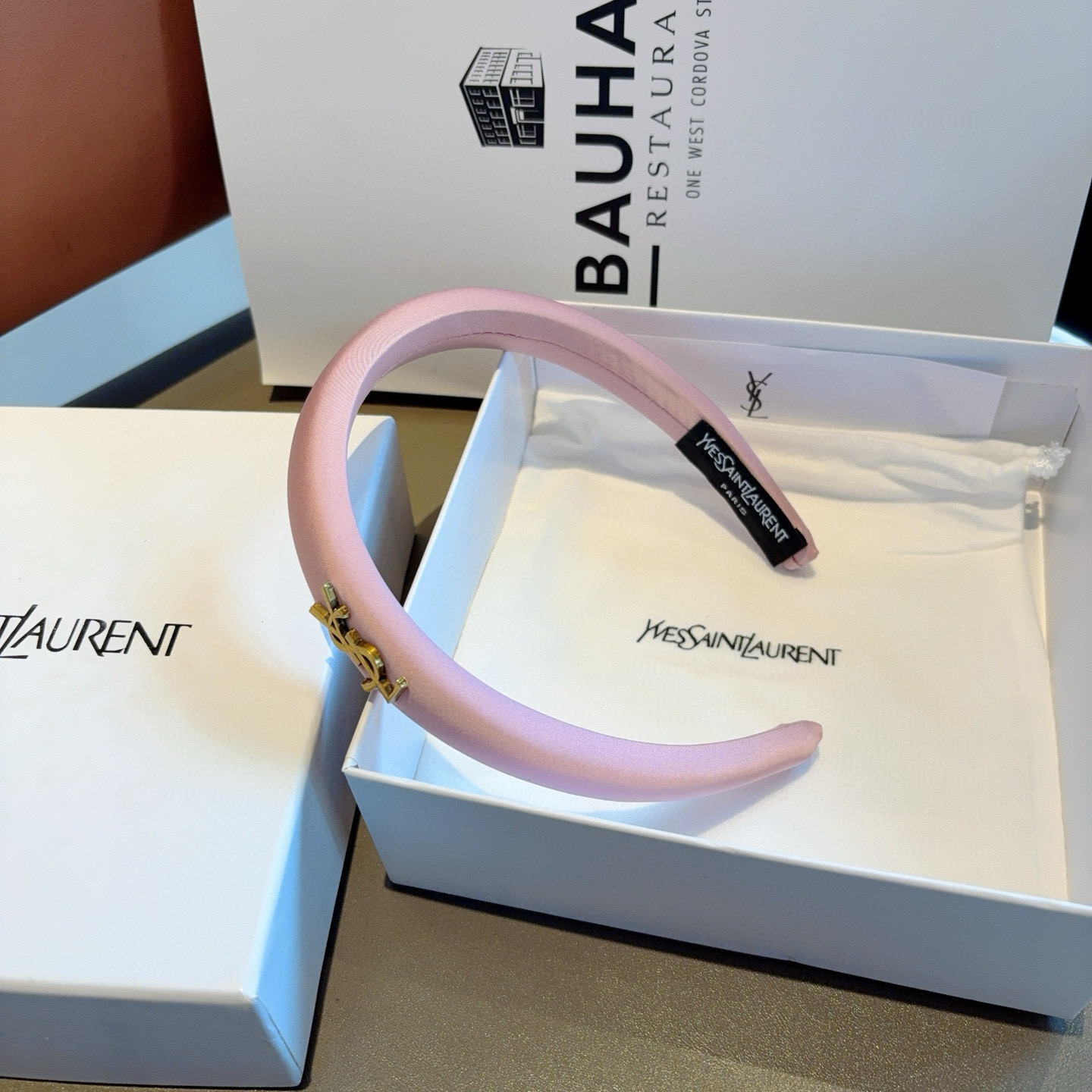 YSL’s High-End Chinese Sponge Hair Packaging and Online Red-Explosive Proposal - 图片 5