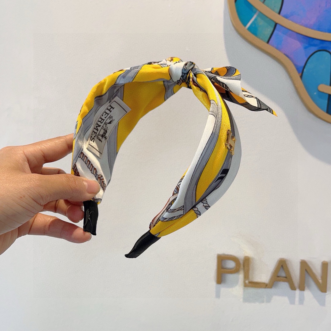 Luxury Packaging Solutions for Silk Fabrics: Hermes Imports and Exports on Fire - 图片 4